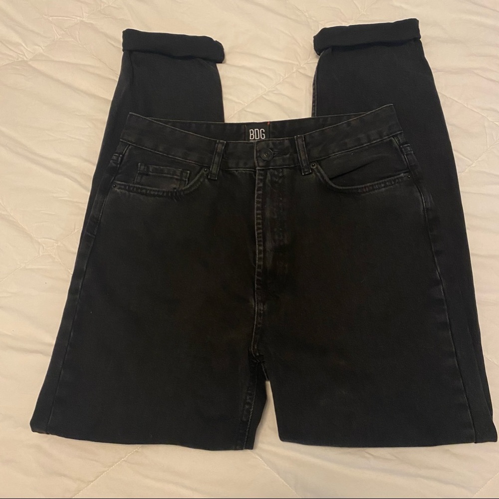 BDG Hi-Waisted Mom Jeans